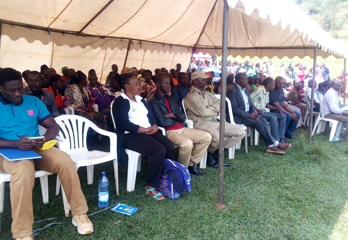 Abaturage baje gukurikirana urubanza rwa Ntaganzwa