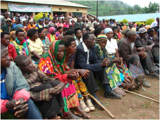 Abaturage baje kumva ibyahindutse mu itegekonshinga mu ngingo yaryo y'101 n'iy' 172 