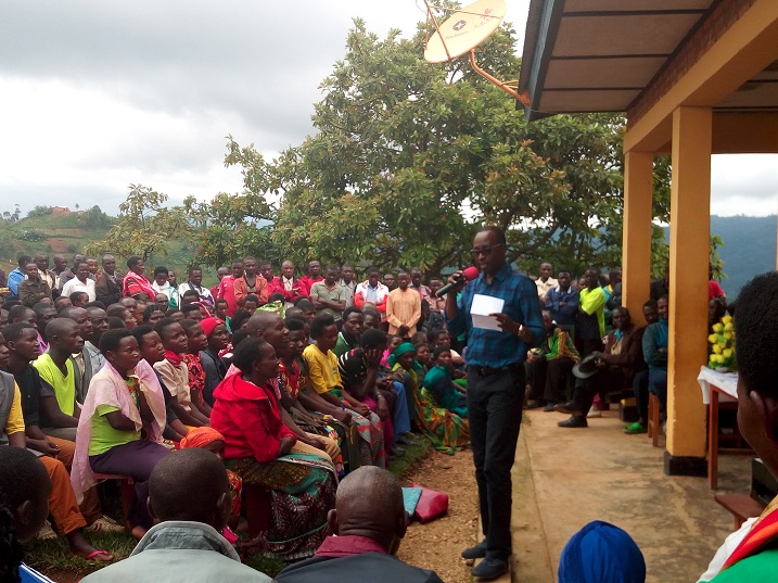 Abaturage barasabwa kujya batanga amakuru ku gihe