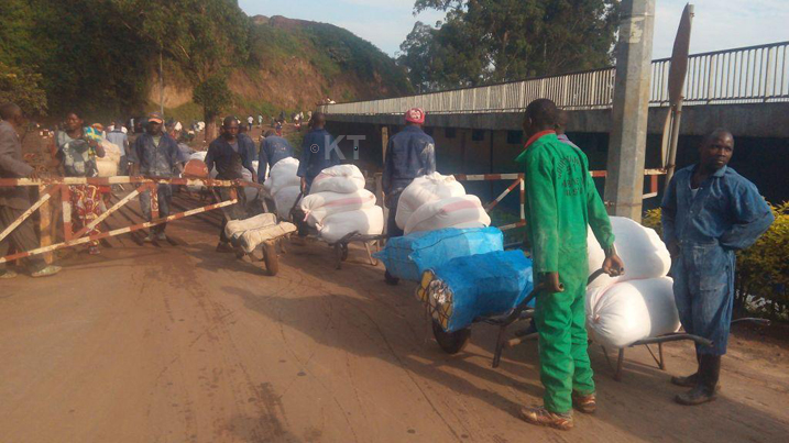 Abaturage barishimira kwambukiranya imipaka nta huti huti