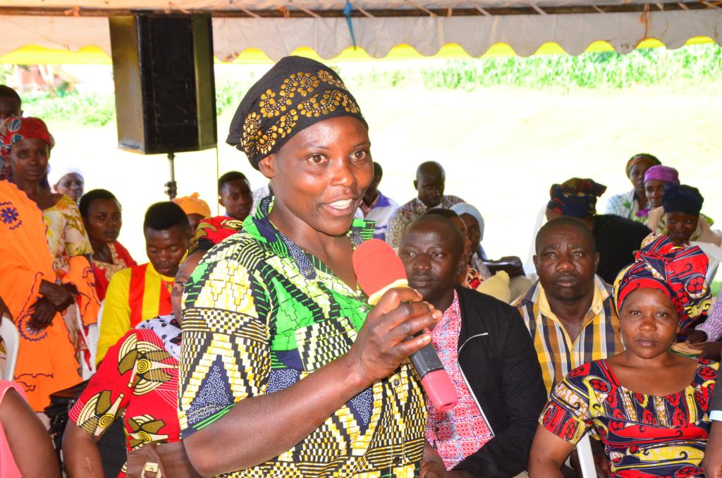 Abaturage basaba ko icyumweru cyahariwe serivisi y'ubutaka cyaba kenshi gashoboka