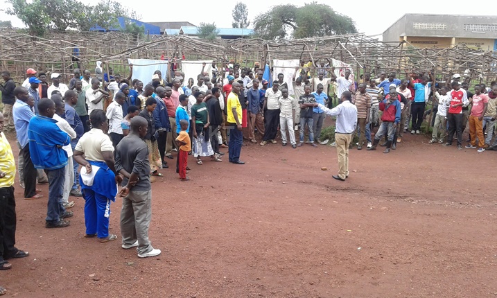 Nyuma y'umuganda habaye inama, abaturage basabwa kuzitabira gahunda zo kwibuka ku nshuro ya 22.