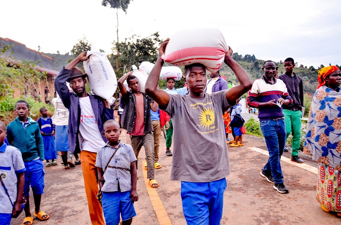 Abatuye umurenge wa Nyamiyaga batahanye akanyamuneza