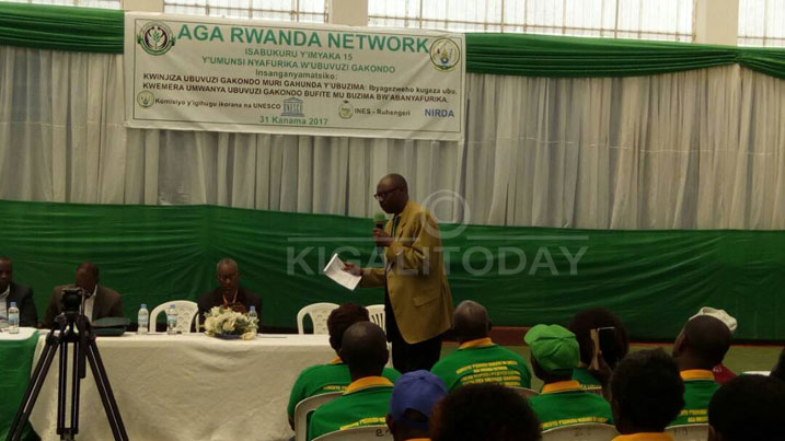 Abavuzi gakondo bagihisha ubwoko bw'imiti basabwe kuyimenyekanisha kugira ngo ibungabungwe 