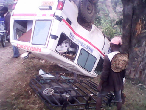 Abayibonye bibazaga uko abari bayirimo barokotse.