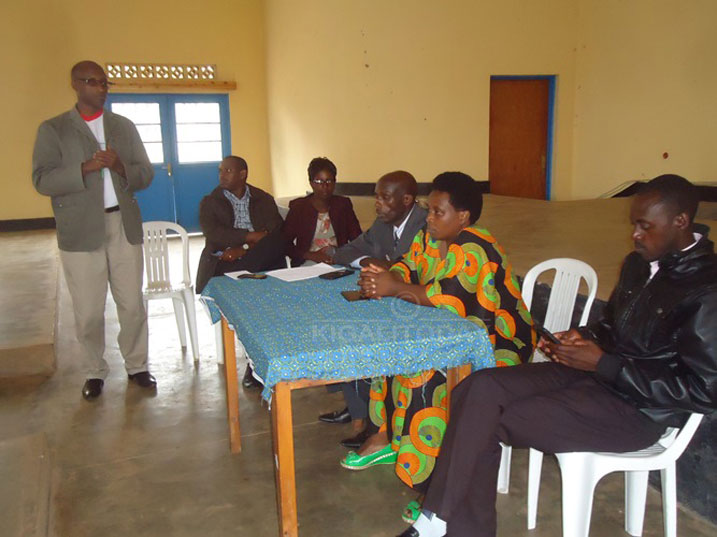 Ubuyobozi bwiyemeje kuzakomeza kuba hafi y'abunzi