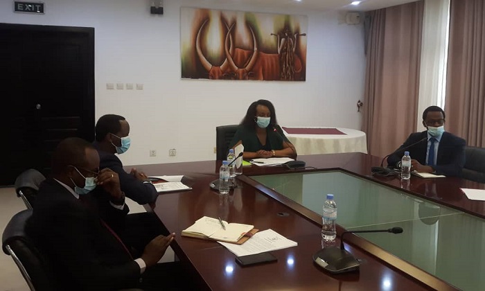 Abayobozi muri MINICOM mu kiganiro n'abanyamakuru kuri uyu wa gatatu