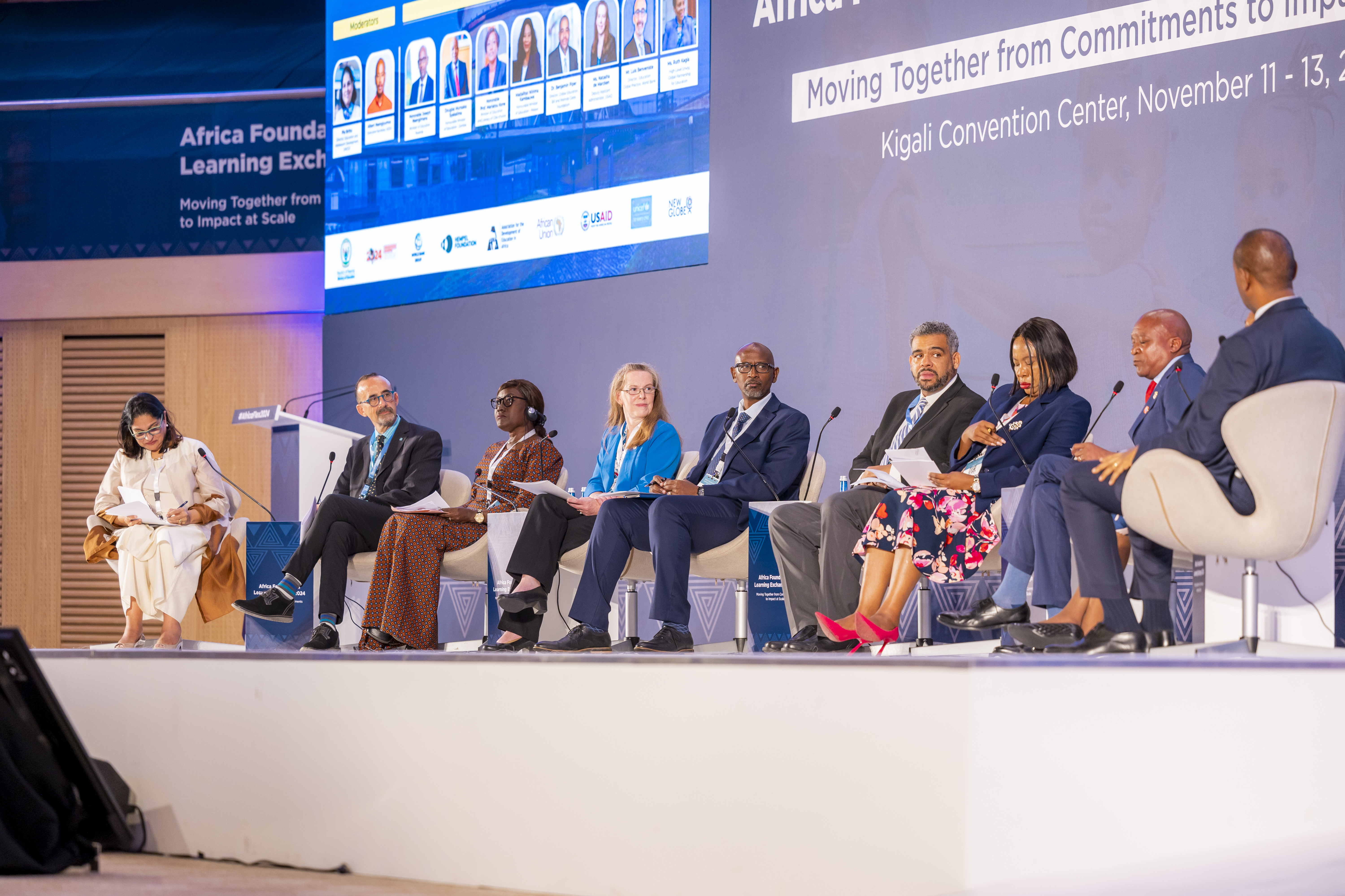 Abayobozi baganiriye ku burezi bw'ibanze muri Afurika 