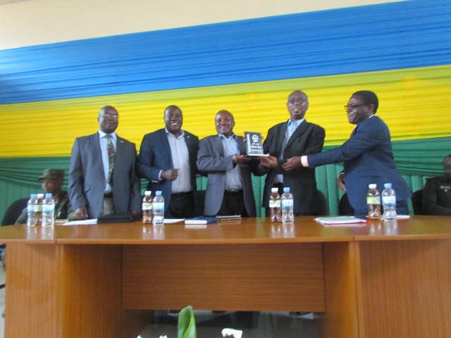 Muri iyi nama habayeho kwishimira igikombe begukanye mu mihigo ya 2017-2018