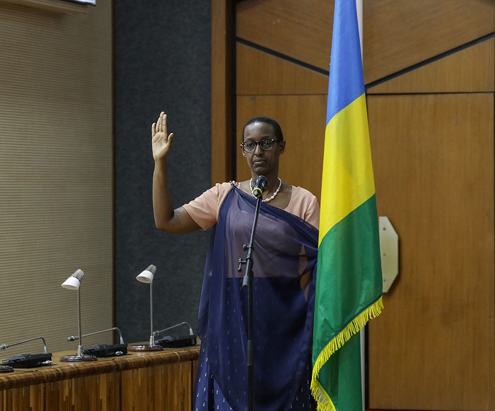Mpambara Ines ni we Minisitiri ushinzwe imirimo y'Inama y'Abaminisitiri