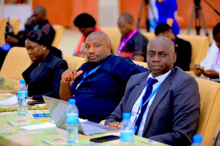 Abayobozi bitabiriye inama muri Arusha