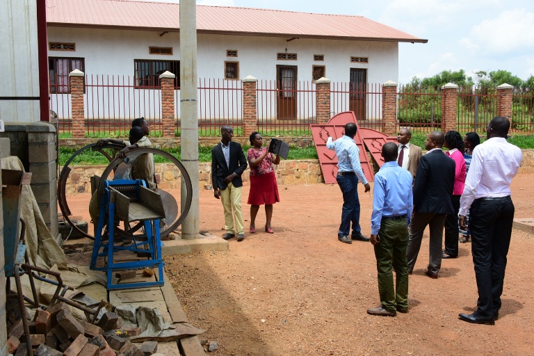 Abayobozi kandi basuye agakiriro ka Gahanga mu karere ka Kicukiro