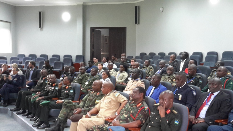 Abayobozi mu nzego zinyuranye bitabiriye umuhango wo gutangiza ayo mahugurwa