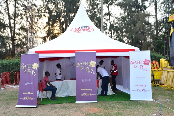 Abaza gutwara udukingirizo ngo bitabira cyane cyane ku masaha y'umugoroba