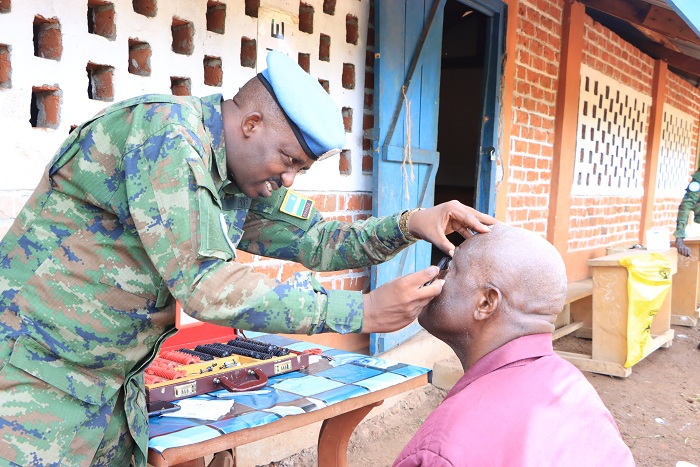 Bahabwa ubuvuzi butandukanye ku buntu