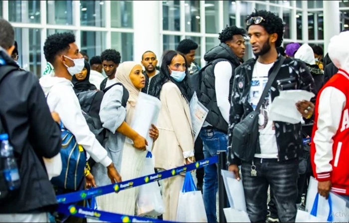 Bamwe mu bimukira baherutse kwakirwa mu Rwanda