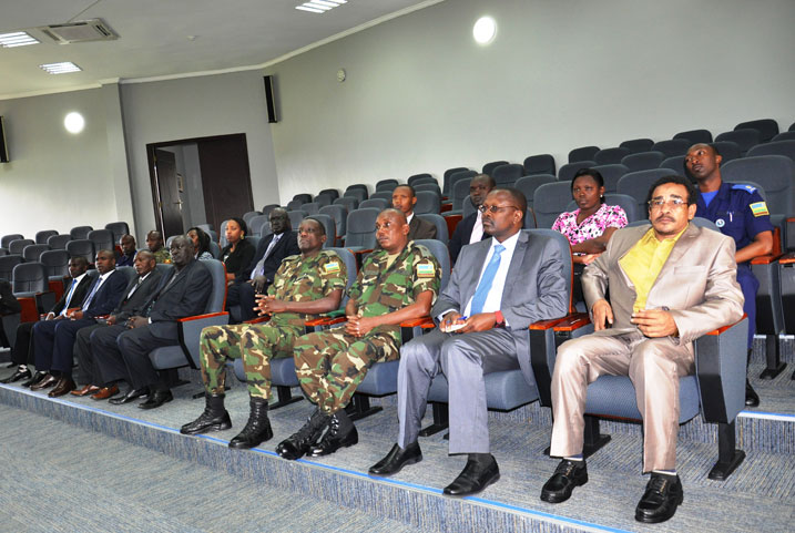 Abitabiriye amahugurwa ngo ubumenyi buzabafasha gutegura abazitabazwa mu bikorwa by'amahoro mu gihe kizaza.