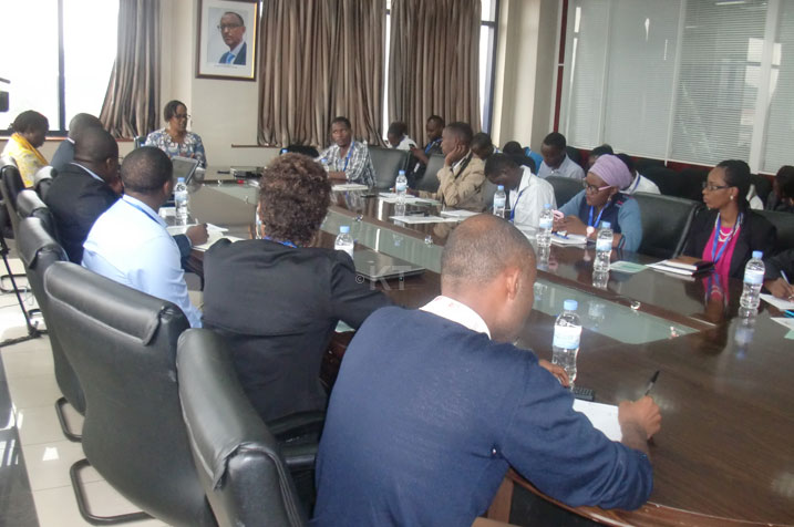 Abitabiriye ikiganiro bahawe umwanya wo kubaza byinshi ku ihungabana.