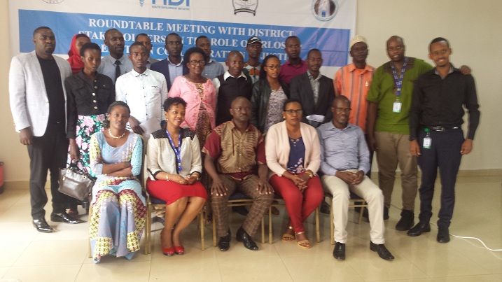 Abitabiriye inama biyemeje gukemurira ibibazo mu miryango aho kujya mu nkiko