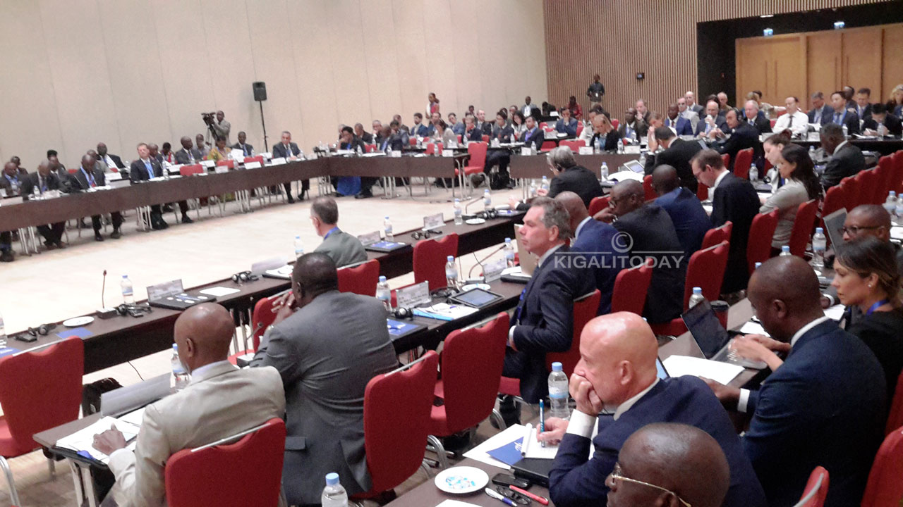 Abitabirye iyi nama baturutse mu bihugu bitandukanye.