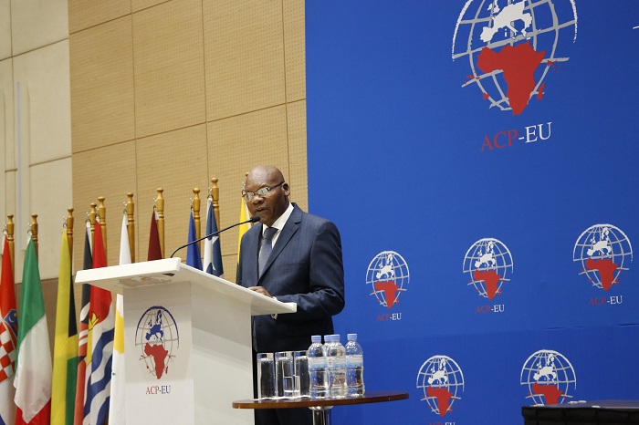 Dr. Iyamuremye yasabye ibihugu bigize ACP-EU guhagurukira guhangana n'ubukene
