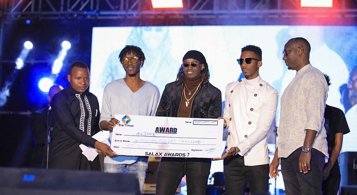 Abagize itsinda rya Active bavuga ko batigeze banga kwishyura imisoro