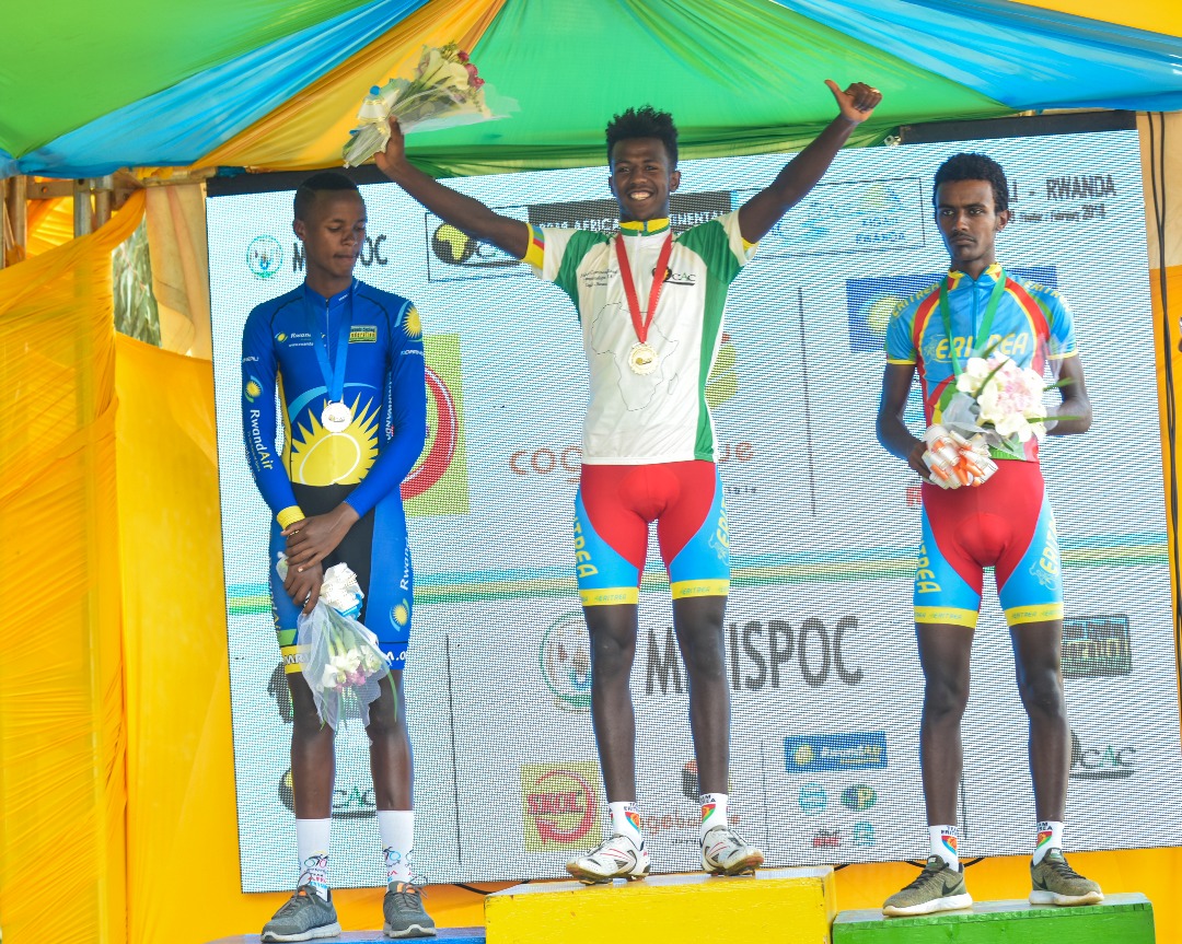 Mu bakiri bato, Umunyarwanda NKURUNZIZA Yves yabaye uwa kabiri yambikwa umudari wa Silver