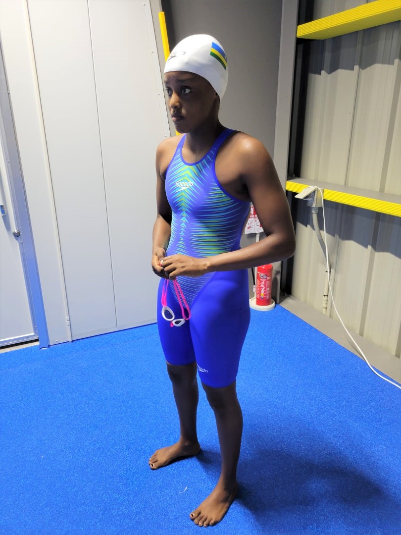 Umwaka ushize mu mikino Olempike, Agahozo n'ubwo atabashije kwitwara neza mu byiciro byakurikiye ariko yagaragaje ubuhanga mu koga