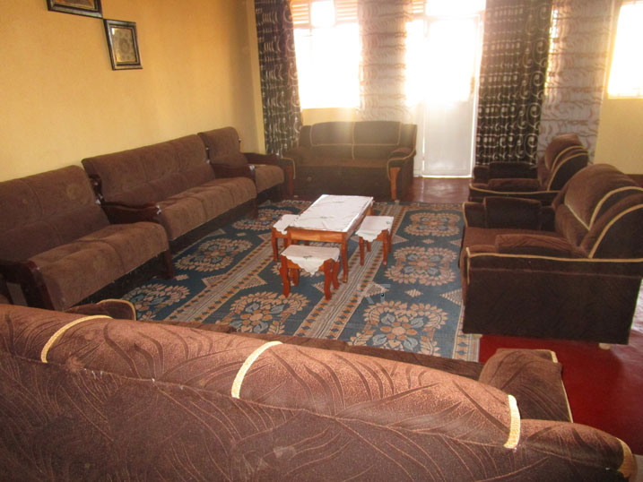 Inzu batujwemo irimo ibyangombwa by'ibanze byose.