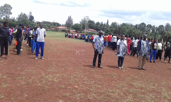 Aha, abatozwa bari bategereje kwemererwa niba bari bwinjizwe mu zindi ntore.