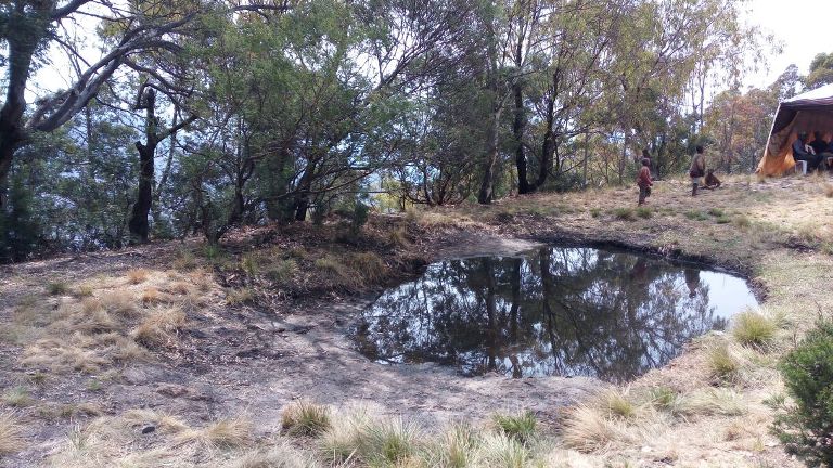 Aha ni ku iriba rya Nyagakecuru ku bisi bya Huye