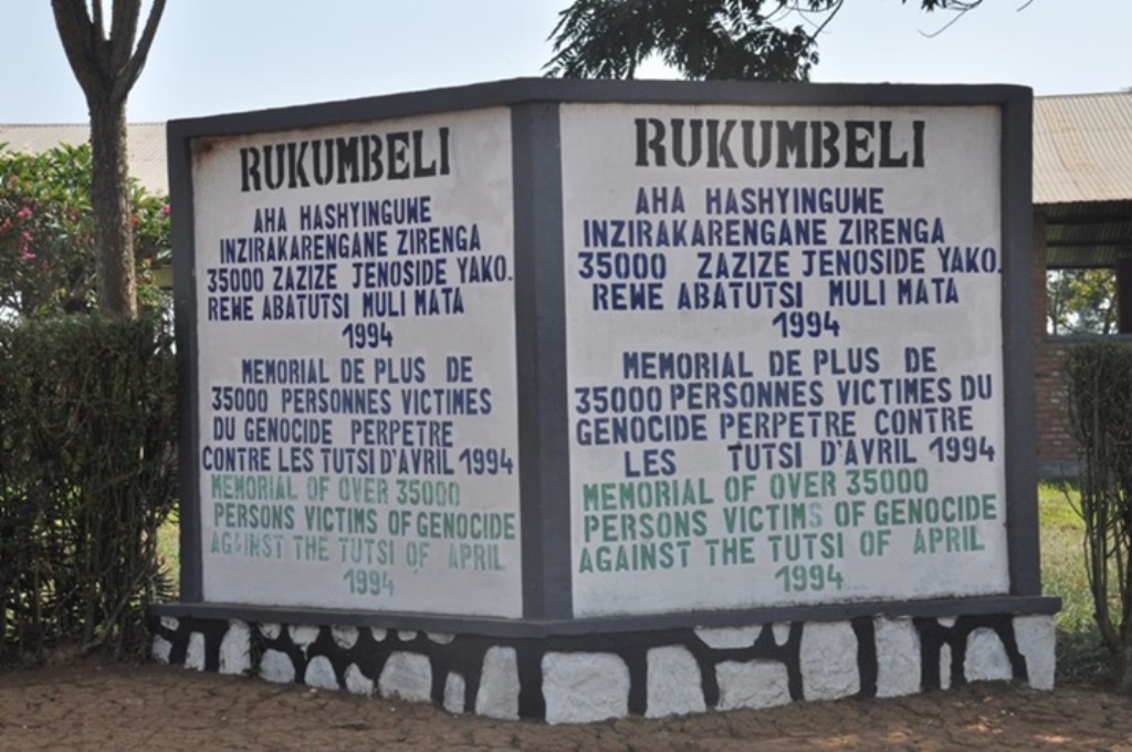 Ahubatse urwibutso ni hamwe mu hiciwe Abatutsi benshi muri Rukumberi