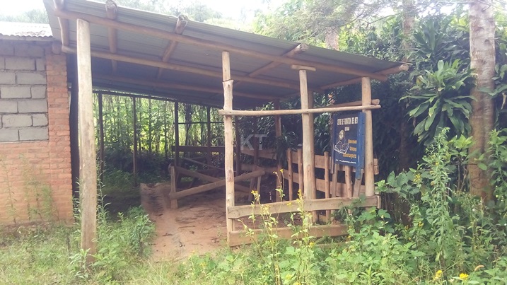 Ahigirwaga n'abanyeshuri bigaga ibijyanye n'ububaji ni uko hameze.