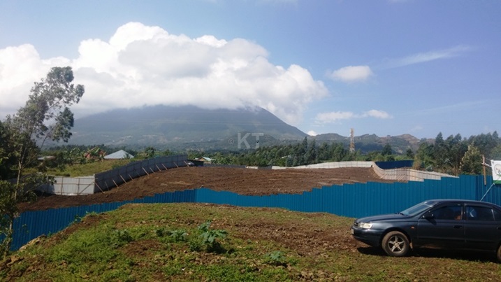 Aho isoko mpuzamahanga ryo ku mupaka wa Cyanika rizubakwa.