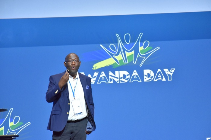 Alain Muku ubwo yari i Bonn mu Budage muri Rwanda Day yasobanuye uburyo yafashije Igisupusupu gutera imbere