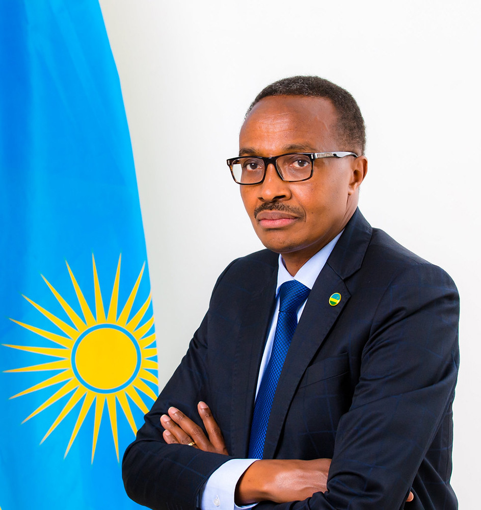 Maj Gen Albert Murasira