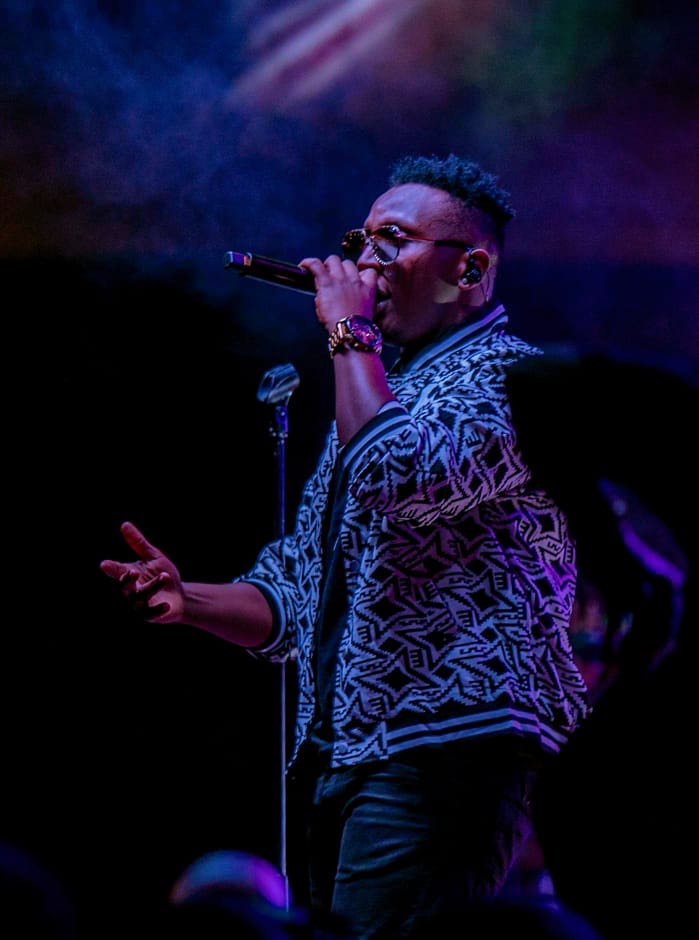 Abahanzi batandukanye basusurukije abaje kureba uyu mukino