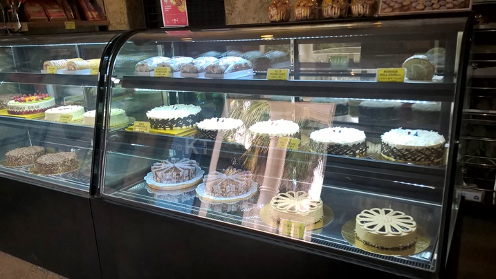 Gato zo mu bukwe no mu bindi birori bitandukanye arahatunganyirizwa.