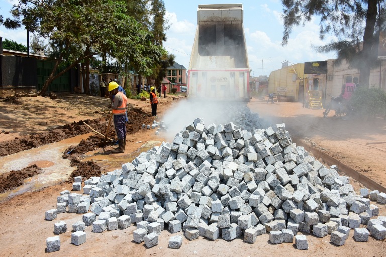 Abatunganya aya mabuye akoreshwa mu mihanda bahugurwa ku nkunga ya NEP Kora wigire