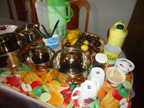 Abantu barahamagarirwa kudasesagura ahubwo bagategura ibyo kurya bidasaguka ibindi bakabizigama.