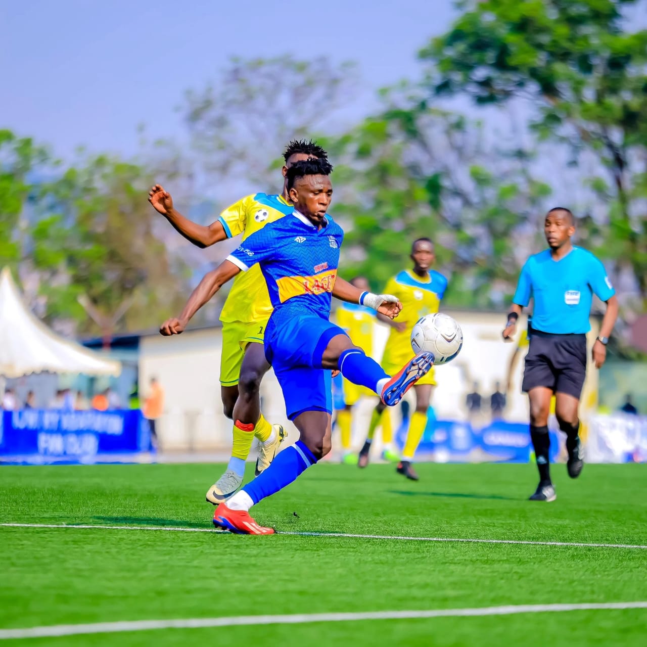 Umukino ubanza amakipe yombi yanganyije 2-2