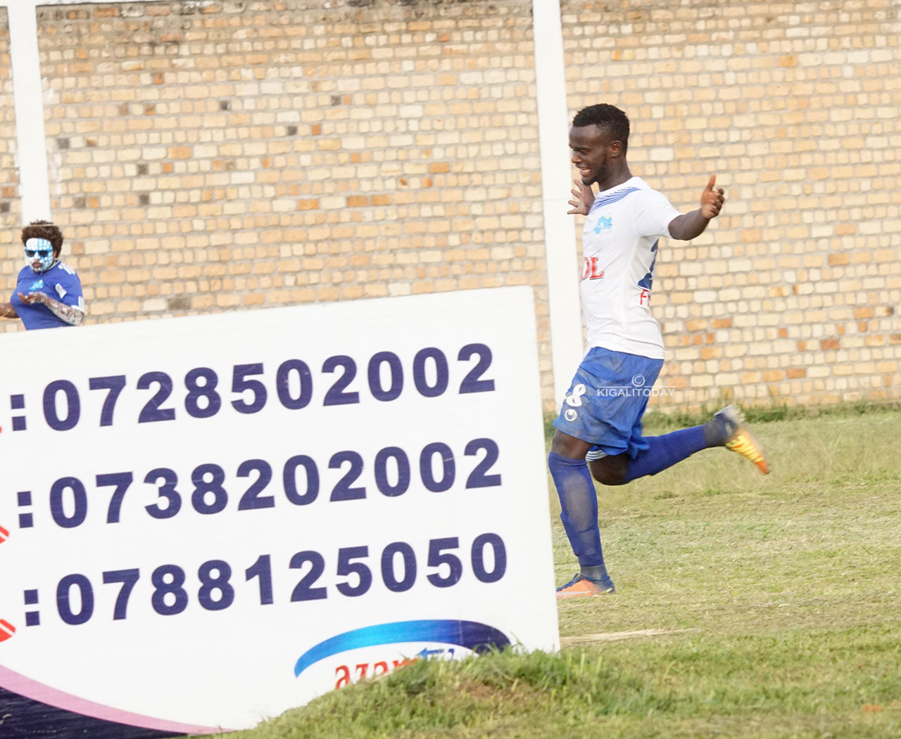 Manishimwe Djabel yishimira igitego yari atsinze