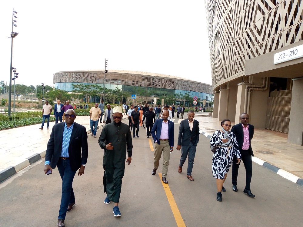 Batambagira kuri Sitade Amahoro