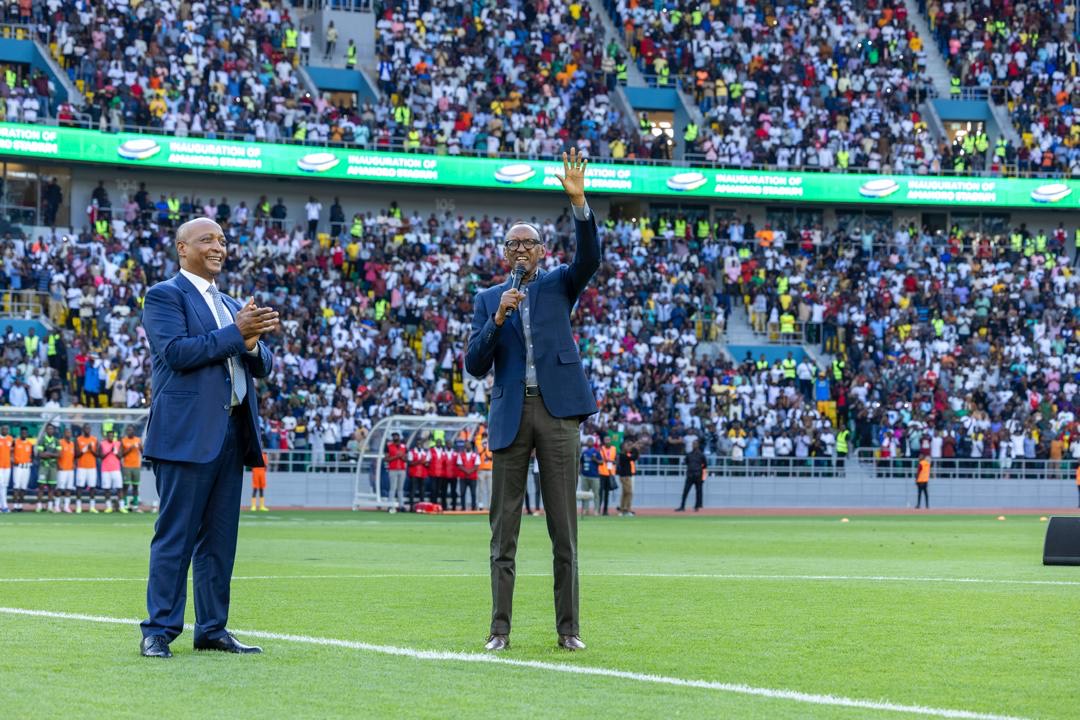 Perezida Kagame yabwiye urubyiruko ko ubu nta rwitwazo