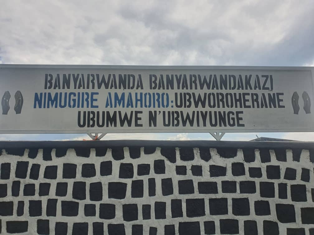 Mu Majyaruguru haragaragara inyandiko zisaba abaturage gukomera ku bumwe n'ubwiyunge