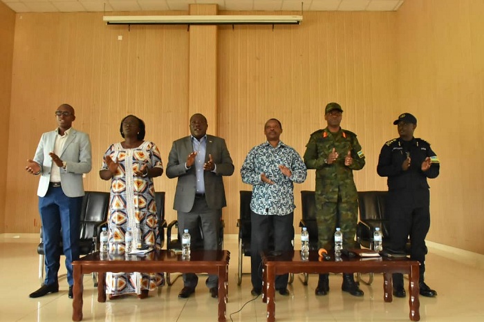 Abayobozi batandukanye bari basuye Intara y'Amajyaruguru