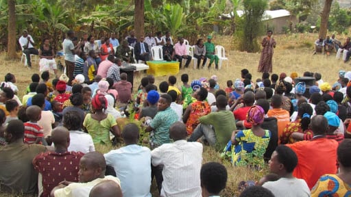 Abaturage bagomba kumenya gushungura amakuru abageraho bagahitamo abagirira akamaro
