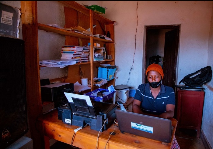 Bamwe batangiye kubyaza umusaruro aya mashanyarazi