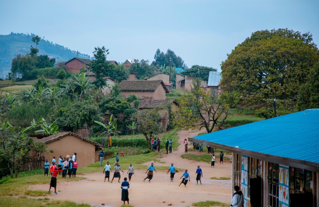 Amashanyarazi yafashije abatuye muri aka gace gususuruka