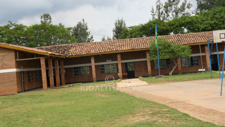 Amashuri ya kera y'Inyange